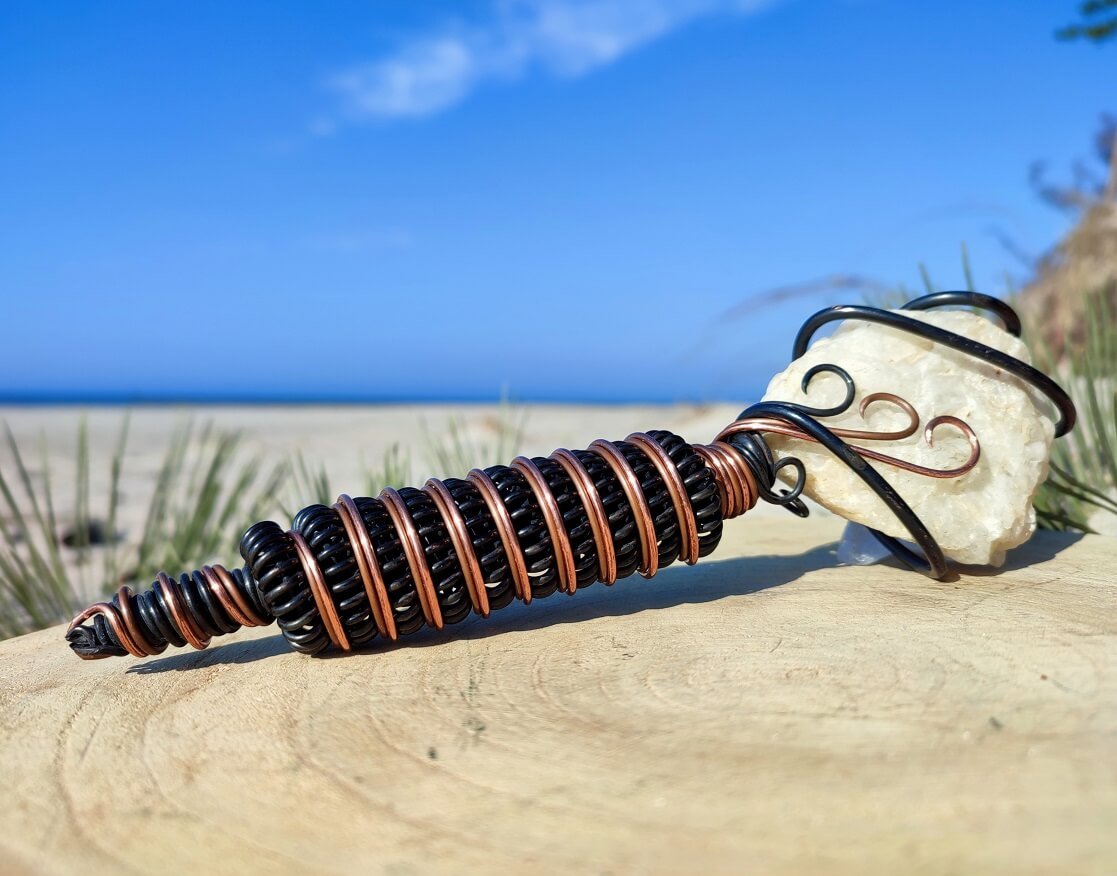 Różdżka z kryształem górskim